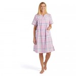 Miss Elaine Women's Seersucker Short Snap Robe - with Short Sleeves Two Front Pockets and Embroidery on The Front Yoke