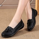 Loafer Flats Shoes for Women Black Casual Slip-on Boat Shoes Comfort Flat Driving Walking Dressing and House Confortable Moccasins Soft Sole Leather Shoes (Black Numeric 10)